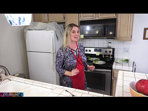 ❤️ Stepmom milking anjeunna di dapur saméméh tanggal na video porno di urang% su.xxxtophd.ru% ❌️❤